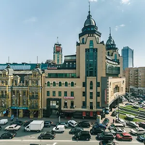https://apartment-arena-city.hotels-of-kiev.com